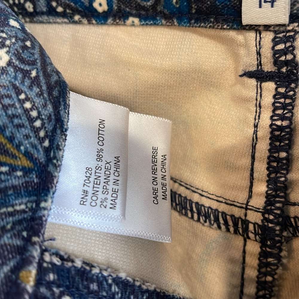 Printed Column Jean - Picture 6 of 6